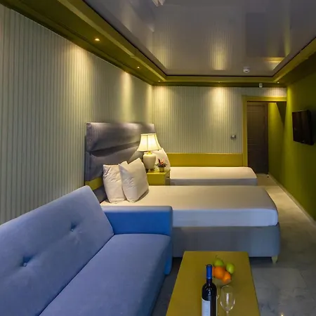 Craiova By Phoenicia Blue View Hotel 3*