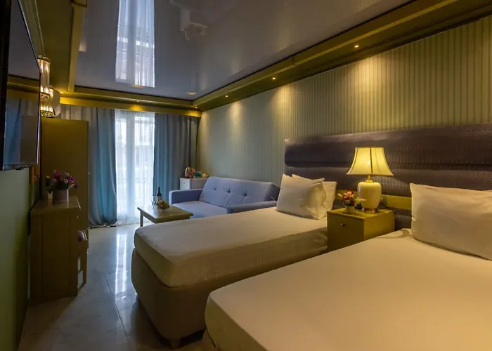 Craiova By Phoenicia 3*