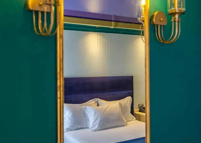 Craiova By Phoenicia