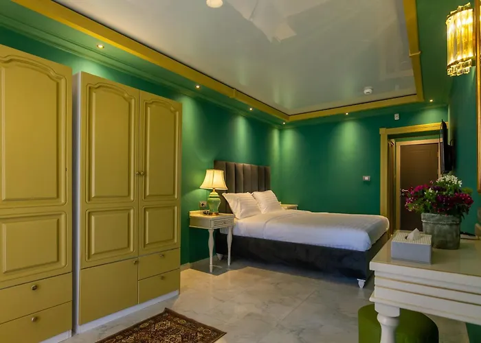 Craiova By Phoenicia